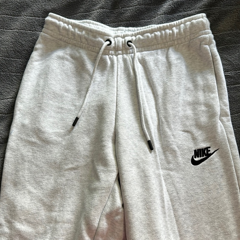 White Nike Joggers